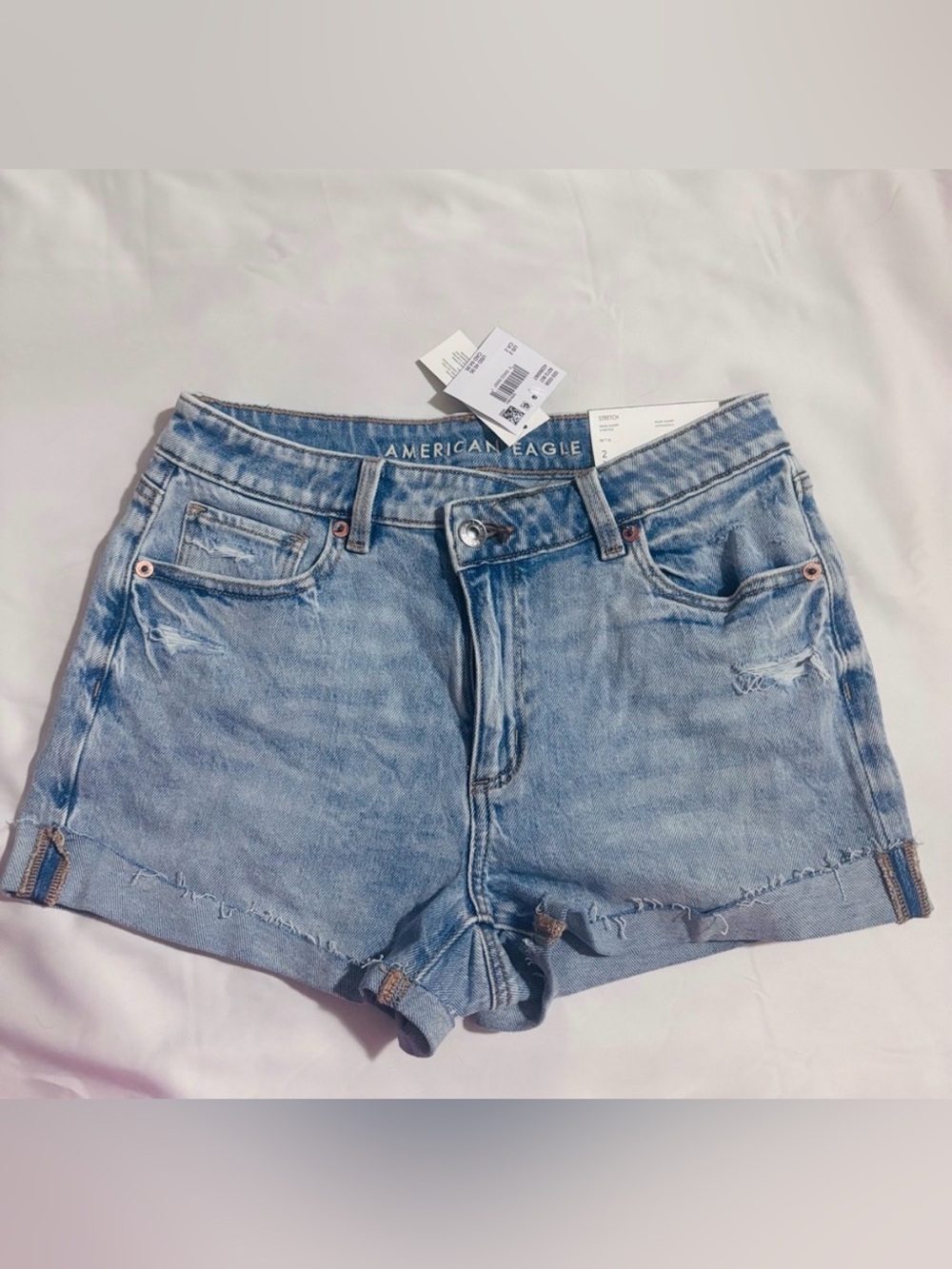 American Eagle Stretch Ripped Denim Mom Shorts
Size 2